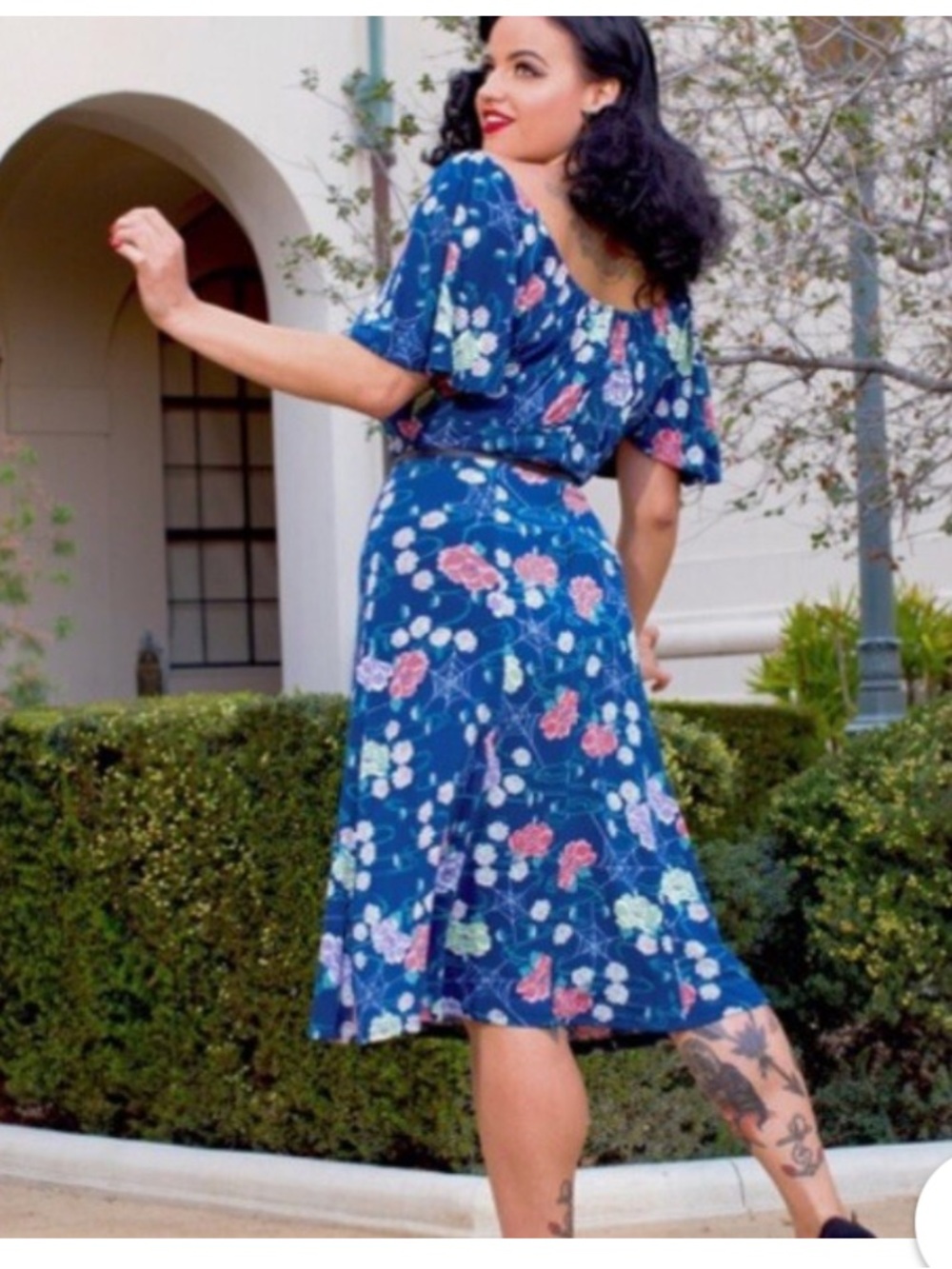 M NWT PUG Butterfly Dress in Spiderwebs - Picture 2 of 5